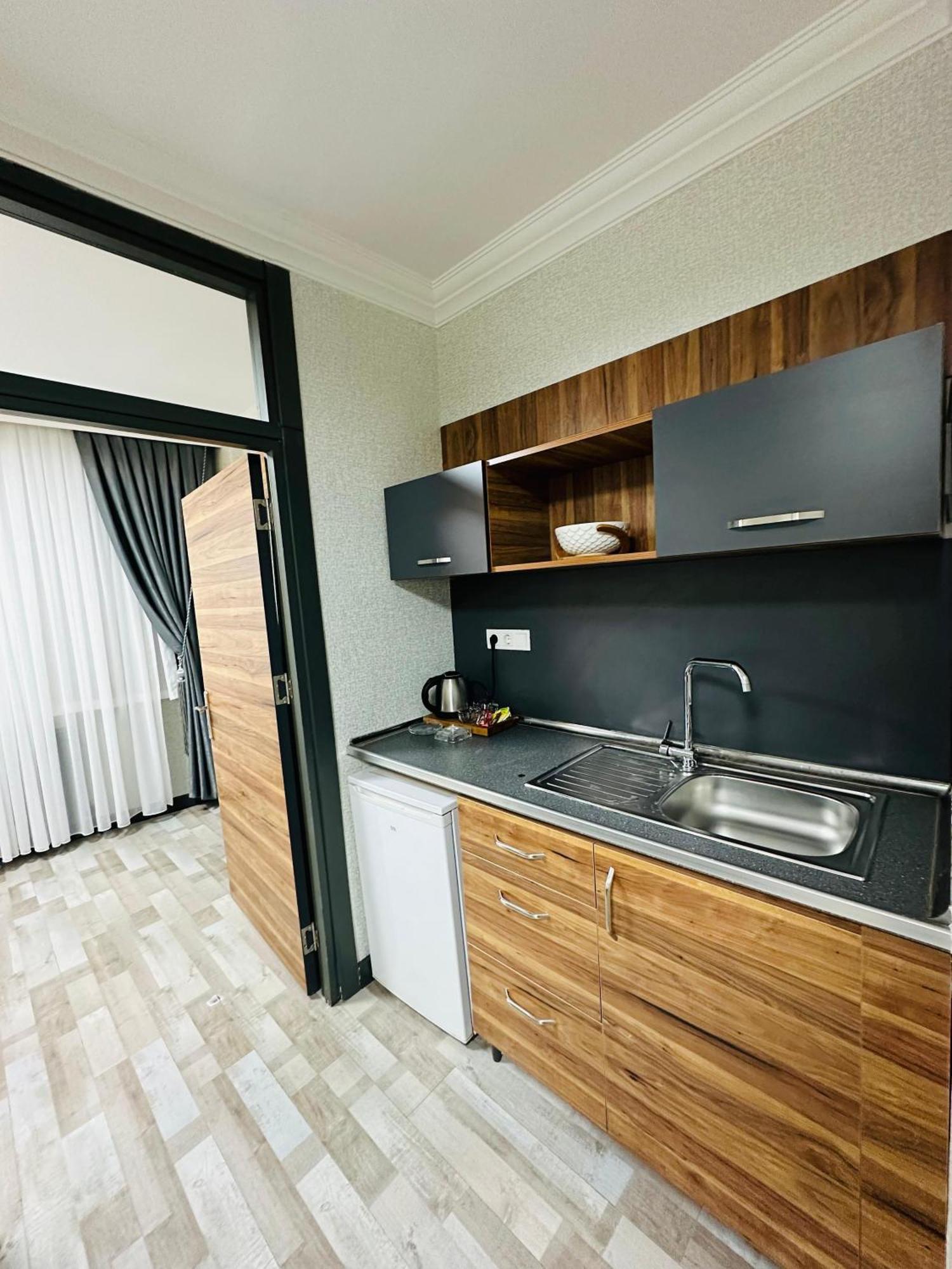איסטמבול Taksim La Serena Hotels מראה חיצוני תמונה