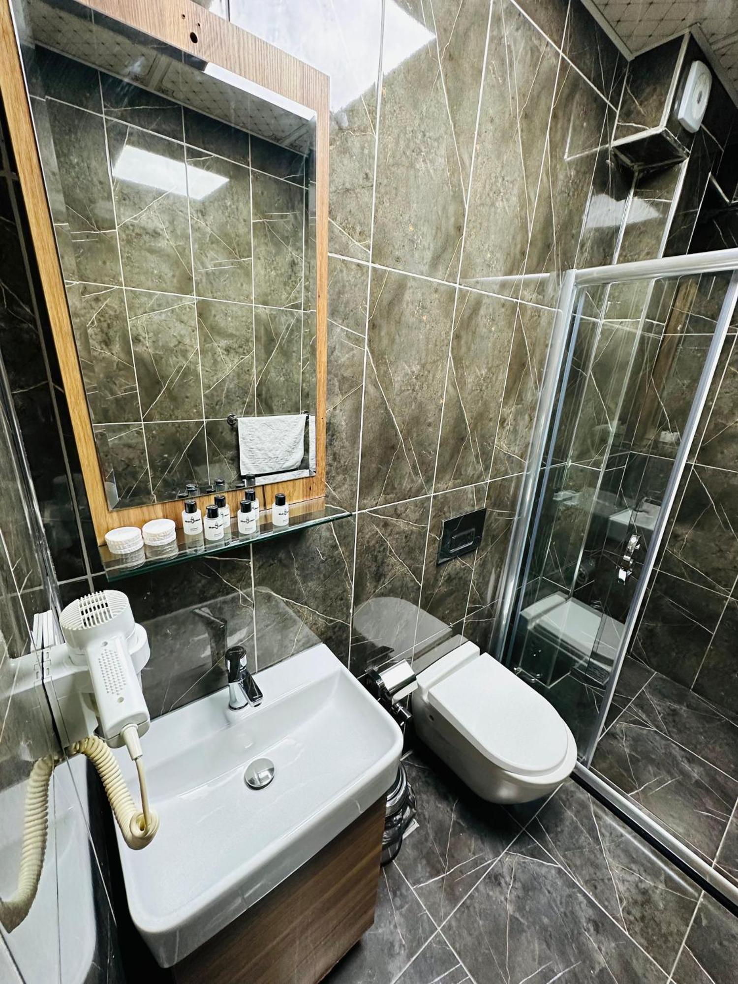 איסטמבול Taksim La Serena Hotels מראה חיצוני תמונה